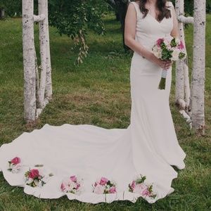 Gently used wedding dress